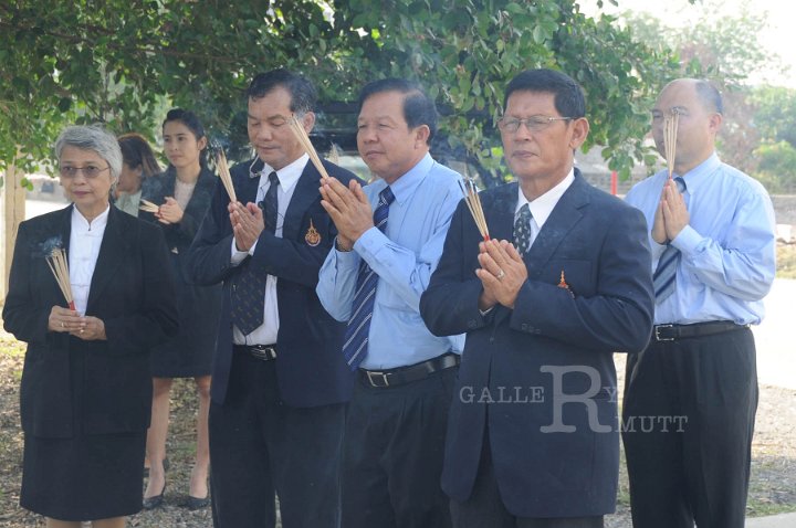 DSC_4788.jpg - ซ้อมใหญ่พิธีพระราชทานปริญญาบัตรฯ มหาวิทยาลัยเทคโนโลยีราชมงคลประจำปีการศึกษา 2553 (ช่วงเช้า วันที่ 20 04 55)