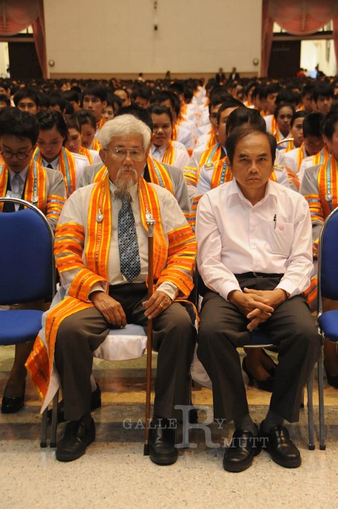 DSC_4813.jpg - ซ้อมใหญ่พิธีพระราชทานปริญญาบัตรฯ มหาวิทยาลัยเทคโนโลยีราชมงคลประจำปีการศึกษา 2553 (ช่วงเช้า วันที่ 20 04 55)