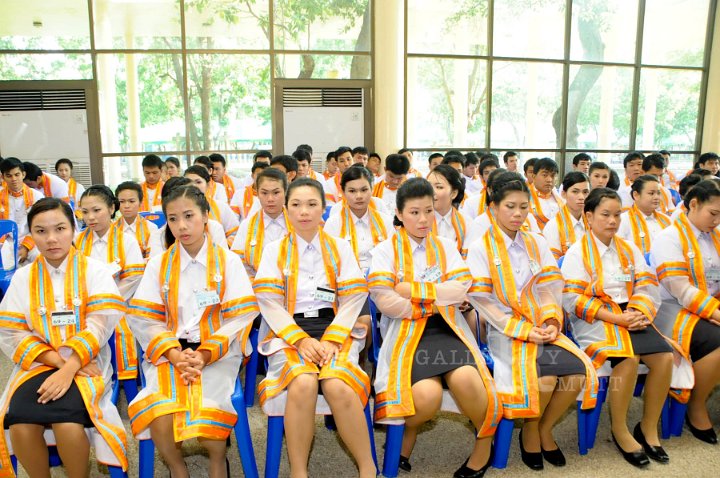 DSC_4862.jpg - ซ้อมใหญ่พิธีพระราชทานปริญญาบัตรฯ มหาวิทยาลัยเทคโนโลยีราชมงคลประจำปีการศึกษา 2553 (ช่วงเช้า วันที่ 20 04 55)