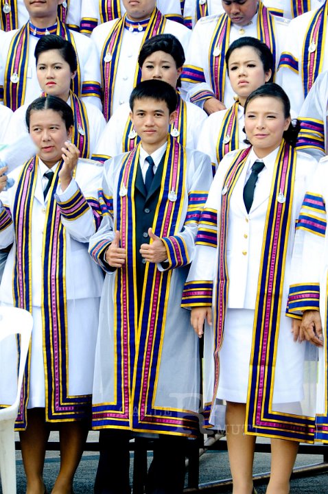 DSC_4916.jpg - ซ้อมใหญ่พิธีพระราชทานปริญญาบัตรฯ มหาวิทยาลัยเทคโนโลยีราชมงคลประจำปีการศึกษา 2553 (ช่วงเช้า วันที่ 20 04 55)