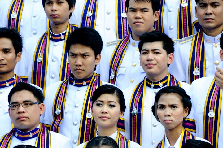 DSC_4928.jpg - ซ้อมใหญ่พิธีพระราชทานปริญญาบัตรฯ มหาวิทยาลัยเทคโนโลยีราชมงคลประจำปีการศึกษา 2553 (ช่วงเช้า วันที่ 20 04 55)