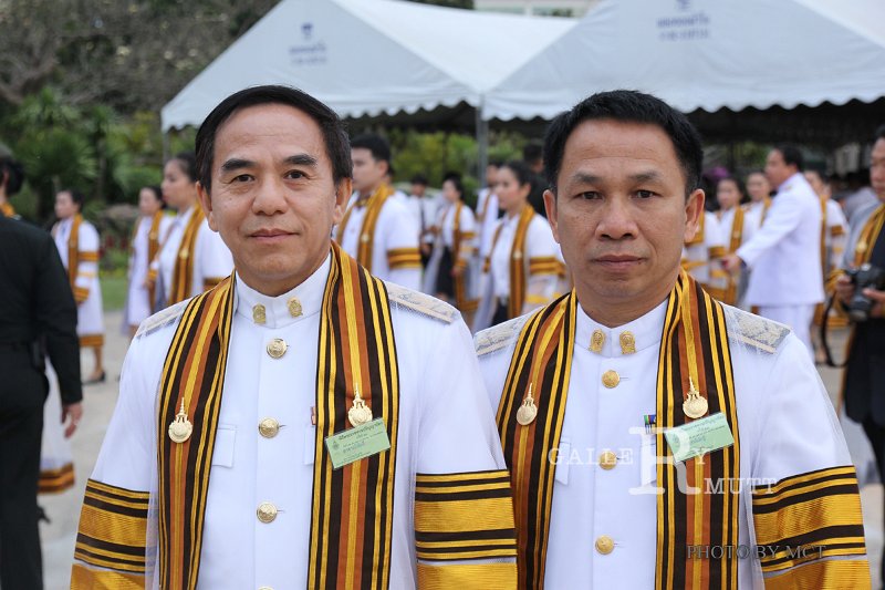 file065.jpg