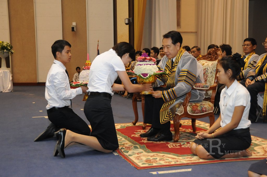 DSC_1997.JPG - พิธีไหว้ครู ประจำปีการศึกษา 2555