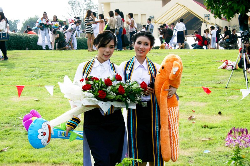 IMG_0105.jpg - พิธีพระราชทานปริญญาบัตร ครั้งที่ 26
