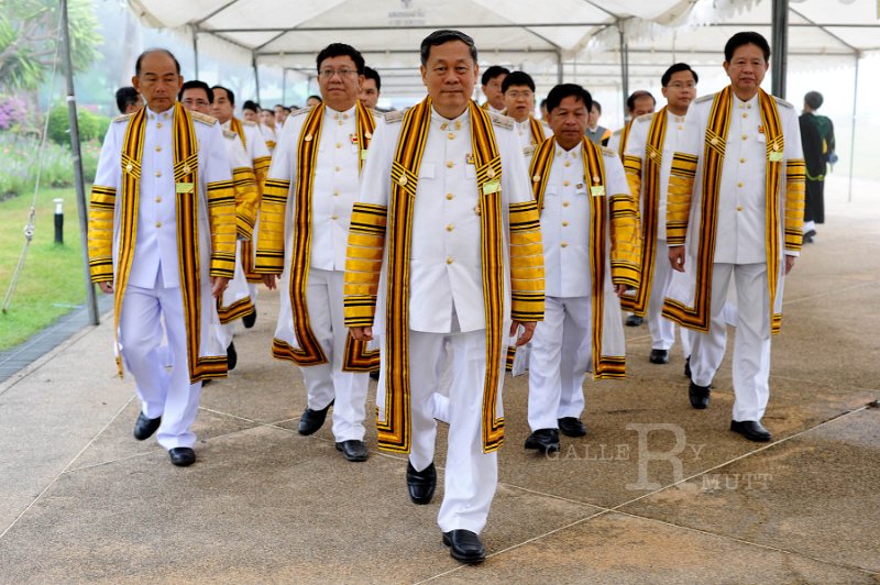 INT_8124.jpg - พิธีพระราชทานปริญญาบัตร ครั้งที่ 26