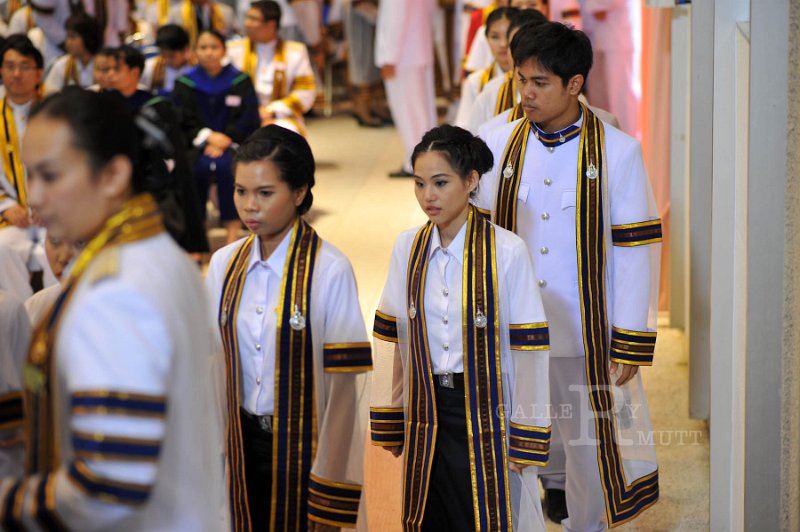 INT_8244.jpg - พิธีพระราชทานปริญญาบัตร ครั้งที่ 26