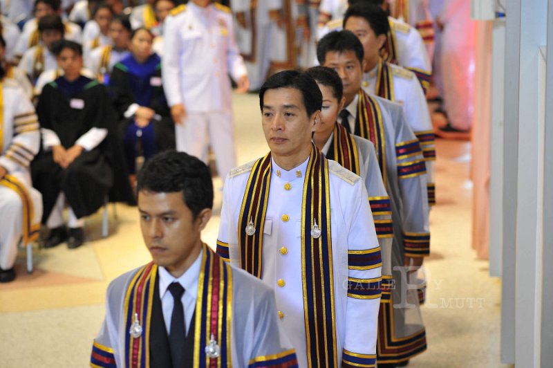 INT_8250.jpg - พิธีพระราชทานปริญญาบัตร ครั้งที่ 26
