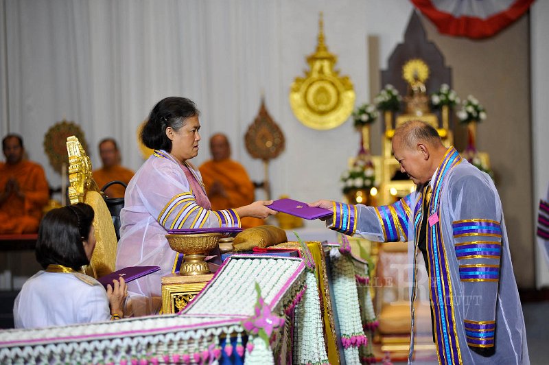 INT_8536.jpg - พระบรมฉายาลักษณ์ พิธีพระราชทานปริญญาบัตร ครั้งที่ 26