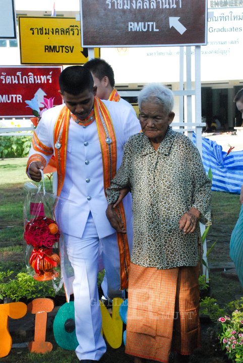 25551127-DSC_1576.jpg - ภาพรับปริญญา