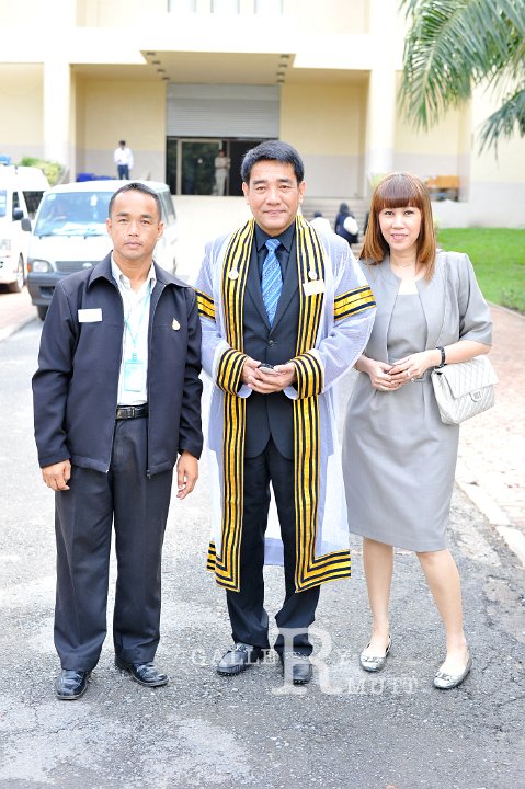 25551129-INT_9486-2.jpg - รับปริญญาครั้งที่ 26