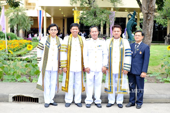 25551129-INT_9554-2.jpg - รับปริญญาครั้งที่ 26