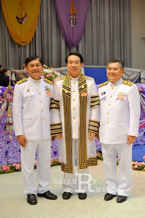 25551129-INT_9676-2.jpg - รับปริญญาครั้งที่ 26