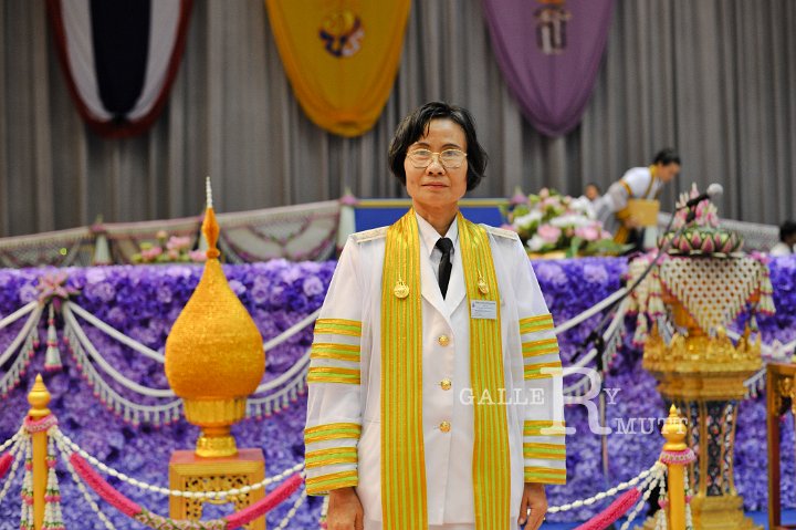 25551129-INT_9679-2.jpg - รับปริญญาครั้งที่ 26