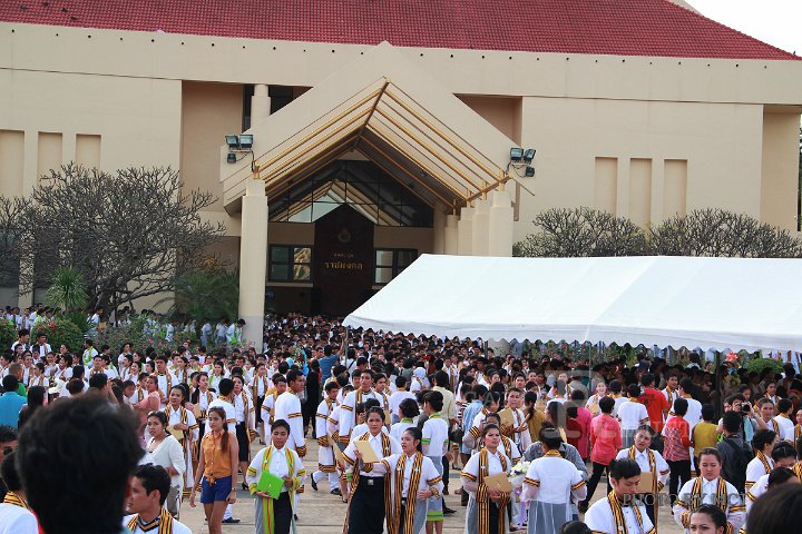 IMG_9394.jpg - ภาพบรรยากาศพิธีพระราชทานปริญญา