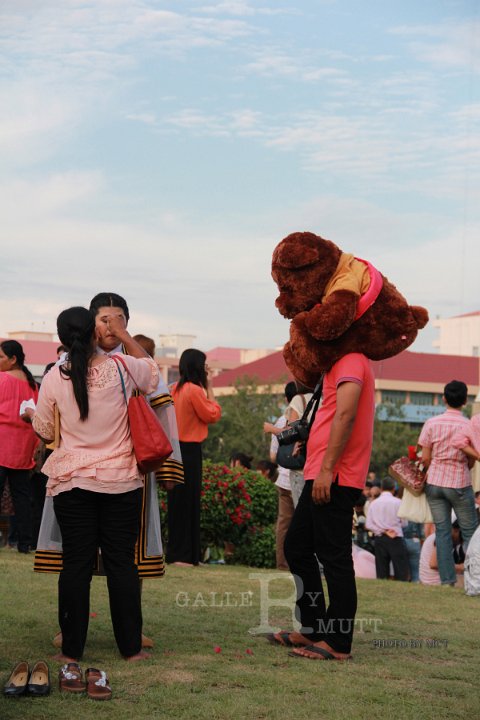 IMG_9472.jpg - ภาพบรรยากาศพิธีพระราชทานปริญญา