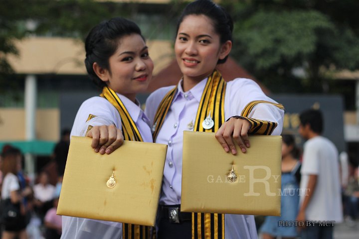 IMG_9791.jpg - ภาพบรรยากาศพิธีพระราชทานปริญญา