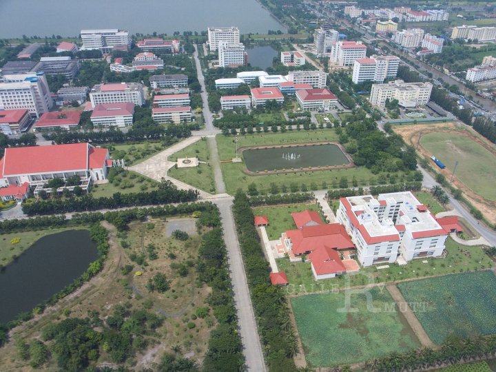 R1034795.jpg
