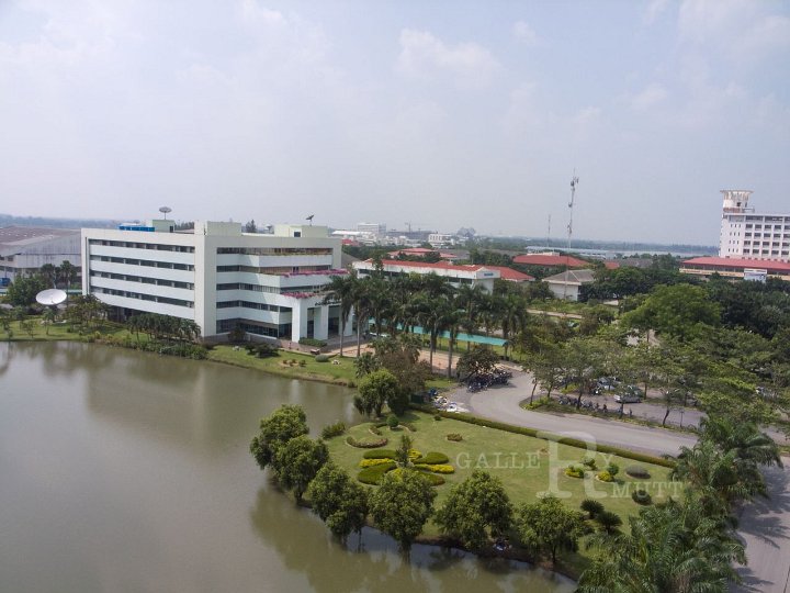 R1034836.jpg