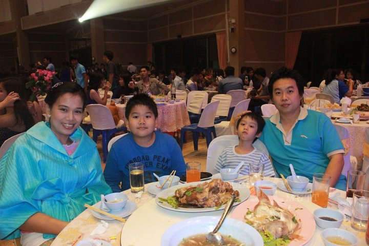 sci_136.jpg - Science Night 2012