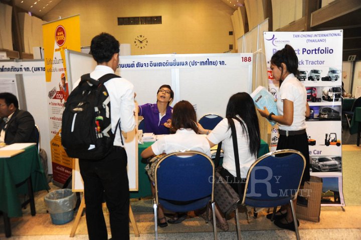 DSC_6291.JPG - ราชมงคลธัญบุรี นัดพบสถานประกอบการ 56