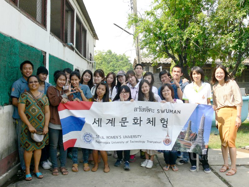 P1590592.jpg - นักศึกษาเกาหลีดูงาน