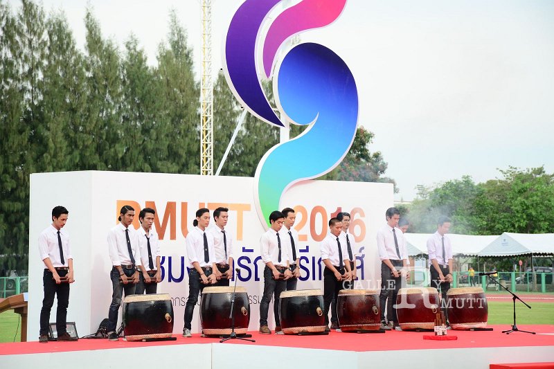 HEW_1214.JPG