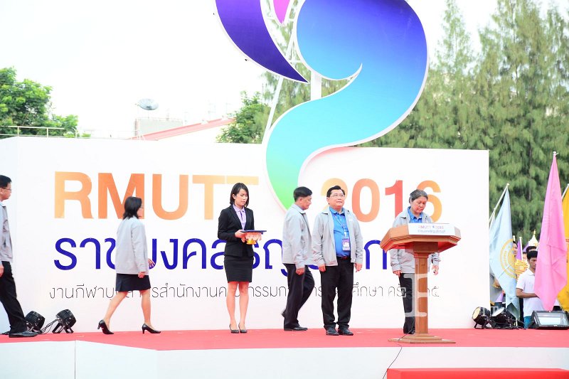 HEW_1558.JPG