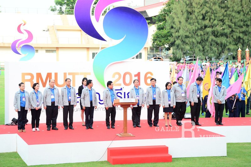 HEW_1560.JPG
