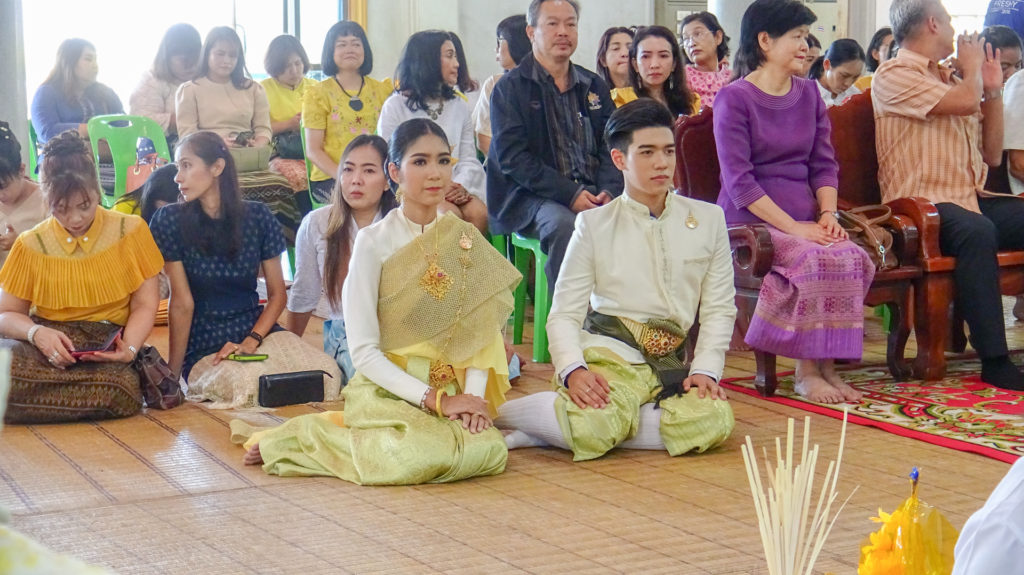 มทร.ธัญบุรี ร่วมสืบสานประเพณีไทย นำนักศึกษาชั้นปีที่ 1 แห่เทียนพรรษา เพื่อให้นักศึกษา เห็นความสำคัญ และมีส่วนร่วมในกิจกรรมวันอาสาฬหบูชาและวันเข้าพรรษา