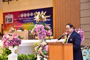 รศ.ดร.ประเสริฐ ปิ่นปฐมรัฐ สมาชิกวุฒิสภา เปิดการประชุมวิชาการระดับนานาชาติด้านเกษตรอาหาร RMUTT Food Innovation and Smart farm International Conference (FISF)