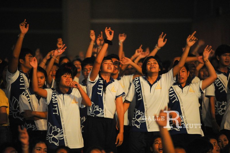 INT_4644.jpg - ภาพบรรยากาศ Freshy Night 2013 วันที่ 7 กรกฎาคม 2556 (อัลบั้ม 3)