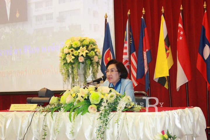 sci20140814-2.jpg