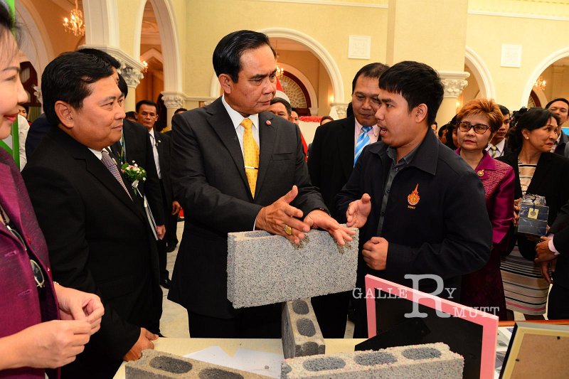 20151125-start-up_106.JPG