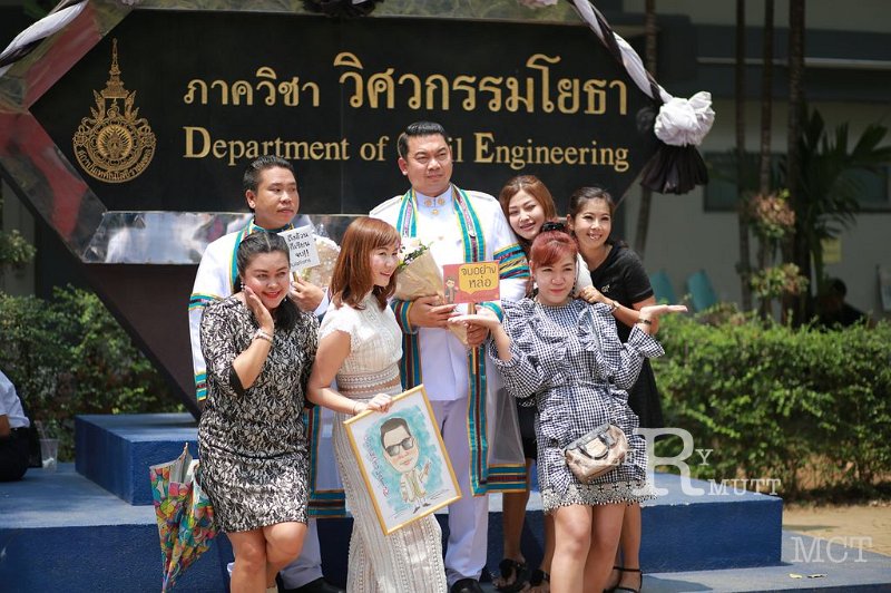 20170318-MCT-05-082.jpg - graduation 30