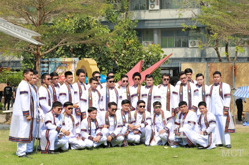 20170315-mct065.jpg - graduation 30