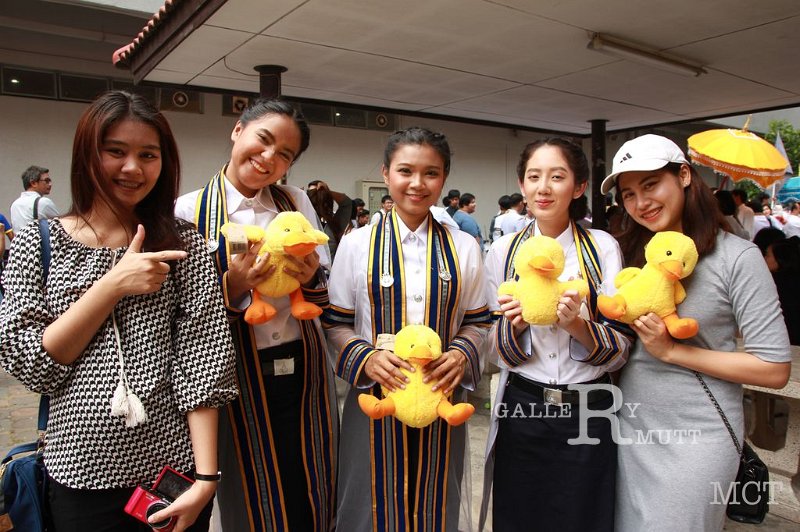20170315-mct089.jpg - graduation 30