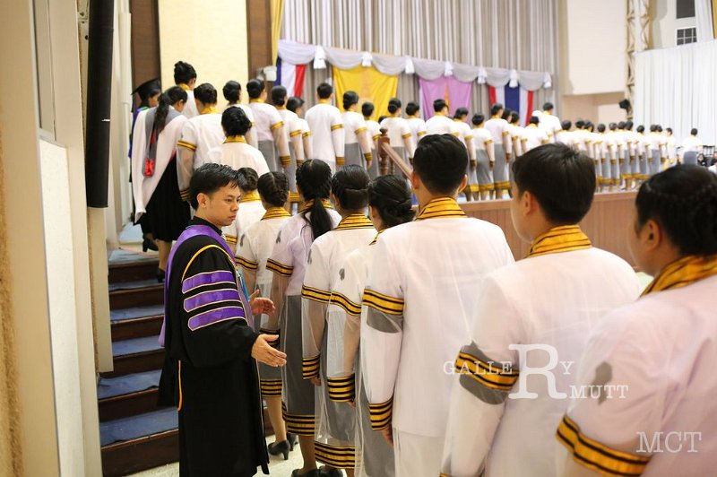 20170319-MCT-04-045.jpg - graduation 30