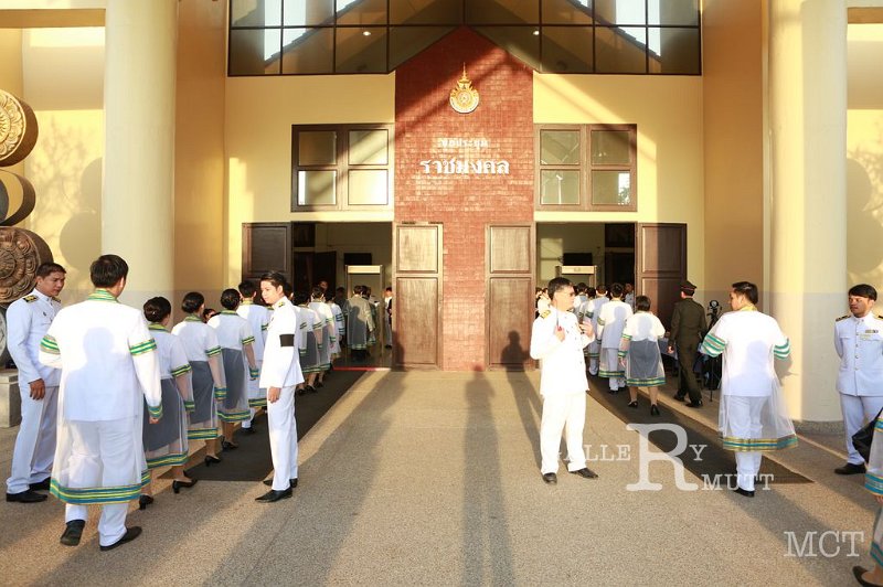 20170320-MCT-07-007.jpg - graduation 30