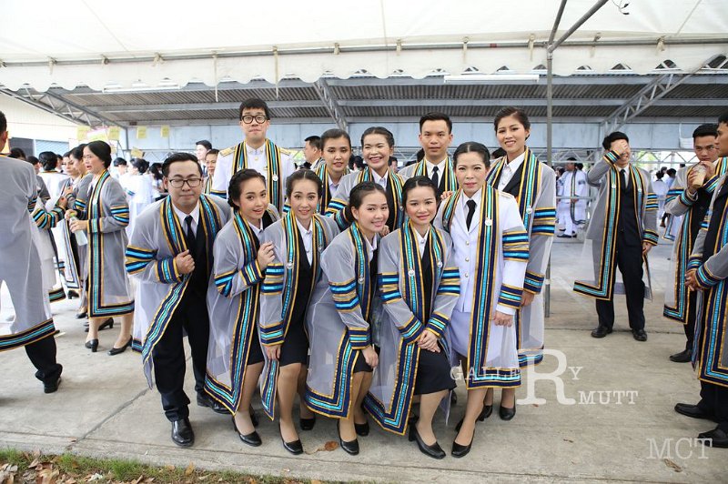 20170320-MCT-07-110.jpg - graduation 30