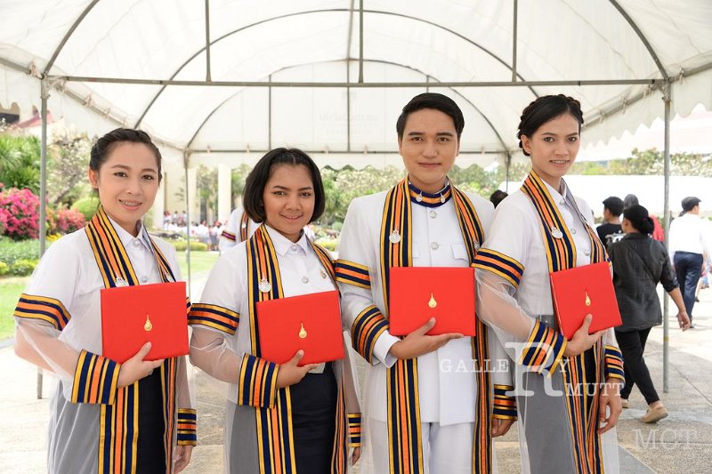 20170321-MCT-03-062.jpg - graduation 30