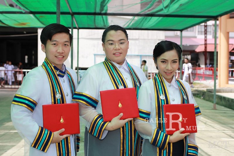 20170321-MCT-03-141.jpg - graduation 30