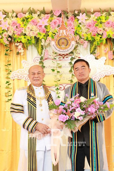 20170321-MCT-03-208.jpg - graduation 30