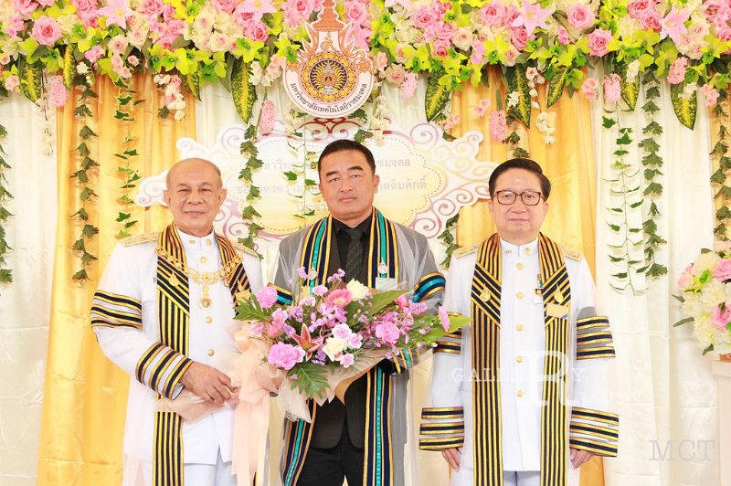 20170321-MCT-03-209.jpg - graduation 30