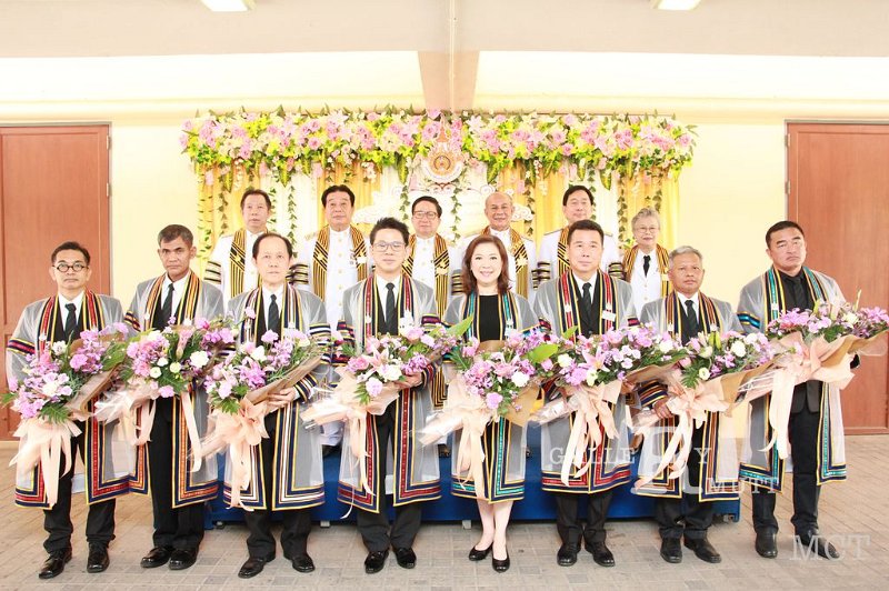 20170321-MCT-03-211.jpg - graduation 30