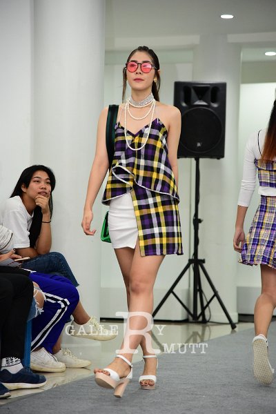 20171005-FashionShow-058.jpg