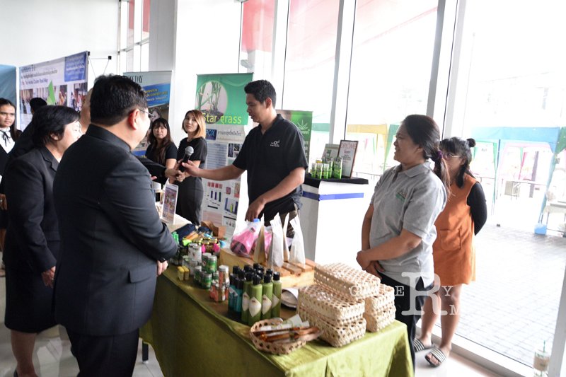 20171014-SMEs2560-221.jpg - RmUtt