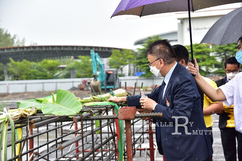 20220801-RaisingTheMainPillar-102.JPG