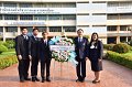 20221020-layingawreath-067