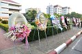 20221020-layingawreath-108
