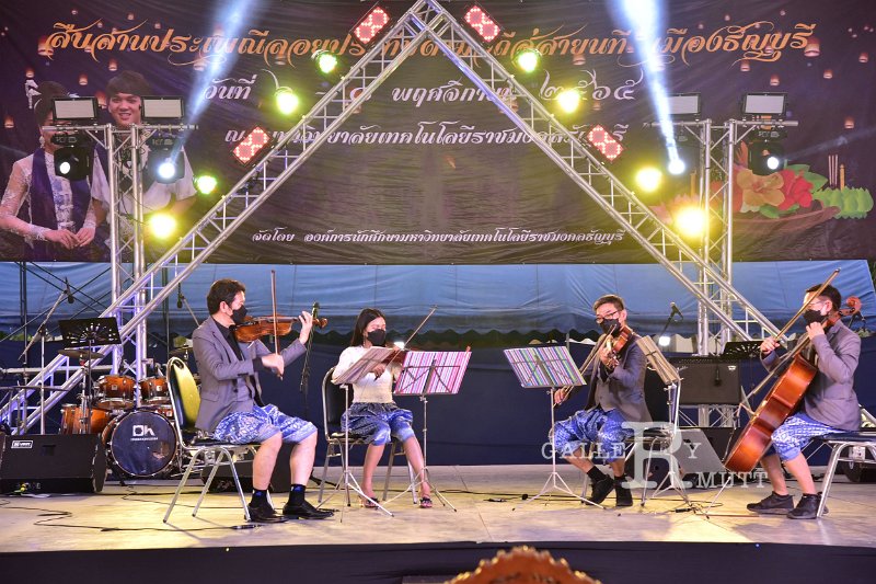 20221107-LoyKratong-003.JPG